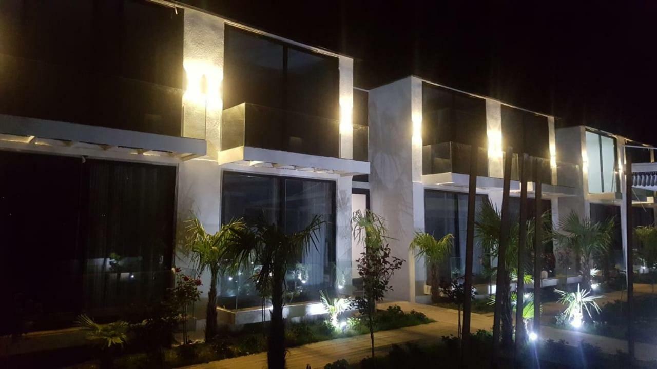 Summer Land Borsh Exterior foto